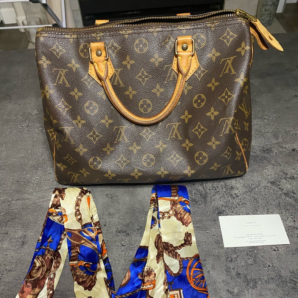 Authentic Louis Vuitton LV Speedy 30